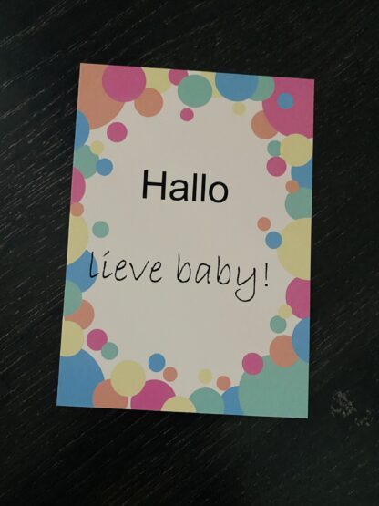 Ansichtkaartje 'hallo lieve baby'
