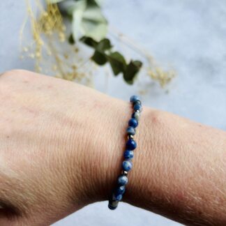 Sodaliet armband