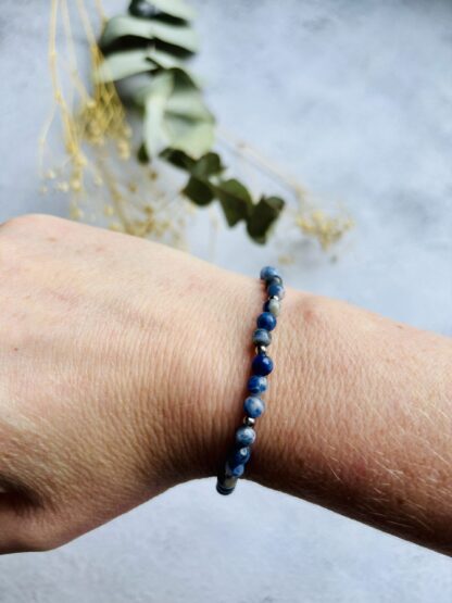 Sodaliet armband
