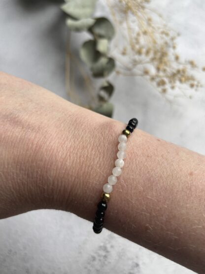 Onyx en maansteen armband
