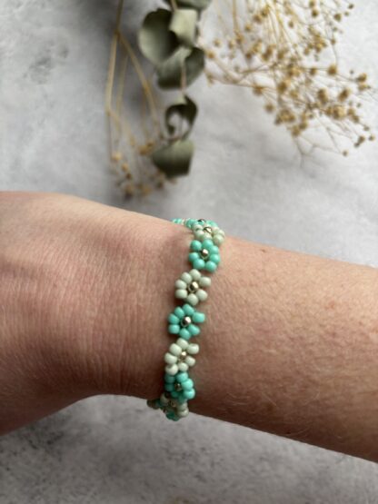 Bloemenarmbandje groen