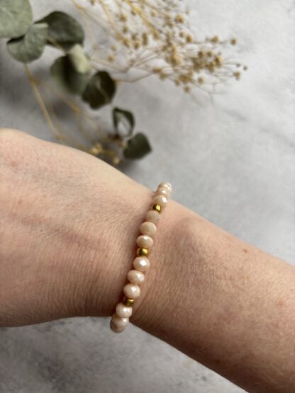 Zacht (zalm)roze armband
